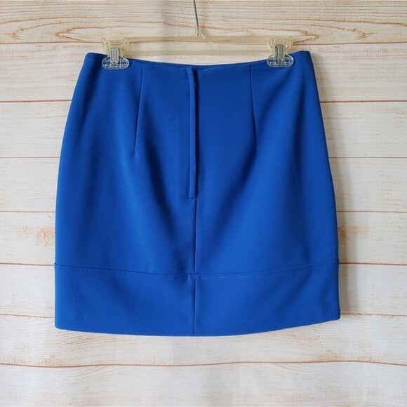 H&M Faux Wrap Asymmetric Mini Skirt with Silver Tone Hardware Accent Design - Picture 5 of 10